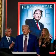 Trump persona dell'anno. E invita il presidente cinese all'insediamento