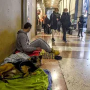 Perde lavoro e casa, la legge salva-suicidi evita il peggio