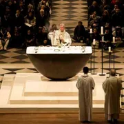 Se Notre-Dame è un inno alla noia