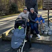 «Cento km di corsa spingendo il passeggino di mio figlio»