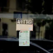 Anche Rimini in emergenza casa. E la diocesi offre le canoniche
