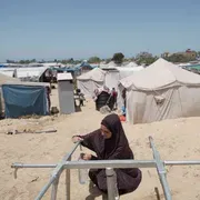 Gaza senza acqua rischia anche una catastrofe sanitaria