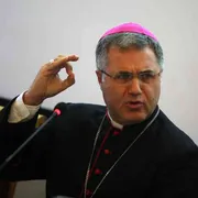 «Quei corpi abusati, una barbarie. Alle vittime doniamo le nostre lacrime»