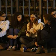 I poveri prima, trasparenza, coraggio: cosa chiedono i giovani al nuovo Papa