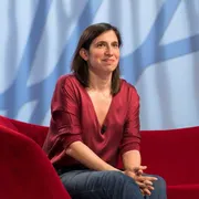 Schlein: «Così Meloni sta smantellando la sanità pubblica»