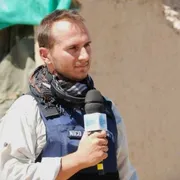 Nico Piro, l'inviato di guerra che ha fatto pace con la disabilità