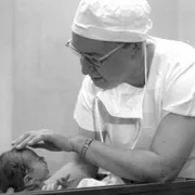Virginia Apgar, la pediatra che continua a salvare neonati col suo “Indice”