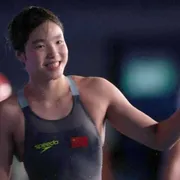 Yu Zidi, 12 anni ma già grande in vasca. Talento precoce o rischio eccessivo?