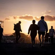 La speranza è Qualcuno che resta anche quando la musica si spegne
