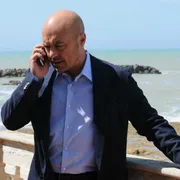 Camilleri a 100 anni dalla nascita vive (anche) nei cloni di Montalbano