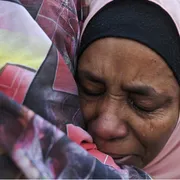 Fame in Sudan, la scelta impossibile di Touma: quale gemella salvare?