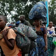 Rd Congo, scene da un esodo. «Altro che pace, si fugge in Burundi»