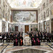 Non è il momento di mandare in pensione i diplomatici