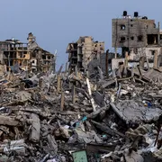 Chi rimuove le macerie a Gaza ha un'unica certezza: ci vorranno anni