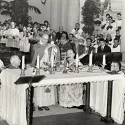 Domenica 7 marzo 1965, nella chiesa di Ognissanti, a Roma, Paolo VI celebra per la prima volta la Messa secondo la nuova formula della liturgia