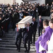La strage di Crans-Montana, è il tempo di restare uniti nel dolore