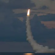 L'Ue annacqua la finanza sostenibile: ok anche alle armi nucleari