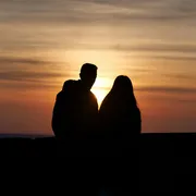 Non basta dire "Amo" per amare