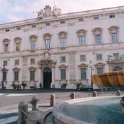 Governo, Aula e magistratura. Equilibrio oltre il referendum