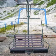 Clima, impianti, prezzi: il turismo sulla neve non è più un sistema sostenibile