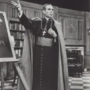 «La vita merita di essere vissuta». Così Fulton Sheen portò Dio in tv e non solo