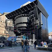 Perché l'arcidiocesi di Ferrara considera il maxi palco e i concerti «una scelta irrispettosa»
