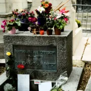 Tombe e "reliquie": i sacrari del rock