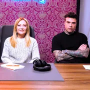 Meloni fa campagna da Fedez. Protesta dem: monologo tv