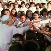 Papa Leone XIV scrive a Popotus: «Cari bambini, restituite ai più grandi la bellezza del mondo»