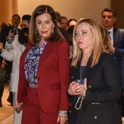 Dalla premier una mossa tardiva, eredità di lezioni non ascoltate