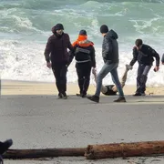 La classe e quel cadavere avvistato in mare: «Lezione che non si dimentica»