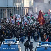 I manifestanti durante il corteo