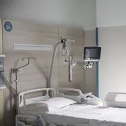 La morte arriva con un battito di ciglia: davvero è questa la “scienza che libera”?