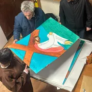 «E Cristo se sentette scamazzato»: a Napoli c'è una Via Crucis che parla al popolo