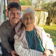 «Sono felice e ve lo racconto». La storia di Luigina, 88 anni, star dei social