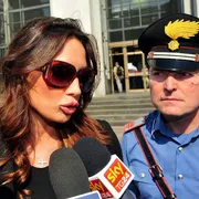 Nicole Minetti e la grazia che ha fatto discutere (a vuoto)