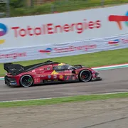 Automobilismo: c'è una Ferrari che vince ancora