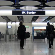 Caccia agli antenati per il doppio passaporto “salvavita”