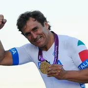 Perché Alex Zanardi ha dato senso alla vita anche nelle condizioni più estreme