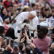 Il Papa: «Denunciamo il male e annunciamo la pace»