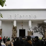 La Biennale ci ricorda che la cultura non lascia indifferenti