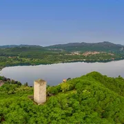 Apre la Torre di Buccione, ecco il Lago d'Orta come non l'avete mai visto