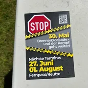 Volantino di avviso del blocco del Brennero per la manifestazione ambientalista su territorio austriaco / ANSA