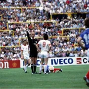 Paolo Casarin, si racconta: i miei 60 anni da arbitro. Il Var e il calcio attuale , un «rigorificio»
