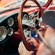 La 1000 Miglia torna indietro e accelera verso il centenario