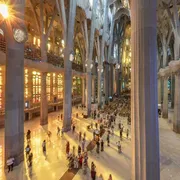 Teologia, modernità, mistero: tutto quello che c'è da sapere sulla Sagrada Família