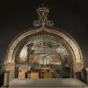 La grotta della Vergine della Divina Rivelazione a Roma / www.grottadellarivelazione.it