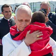 Il grido del Papa ai trafficanti di essere umani: «Fermatevi. Convertitevi»