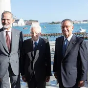 Lo sprone di Mattarella sull'intelligenza artificiale: è un processo da governare, l'Ue prenda decisioni concrete