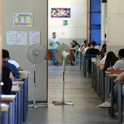 La notte prima degli esami è il tempo che prepara al domani